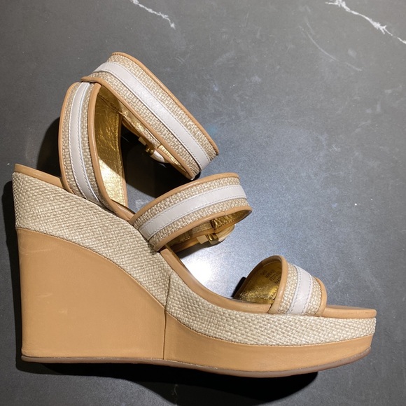 Coach Gold & White Woven Wedge Heels - Picture 9 of 11